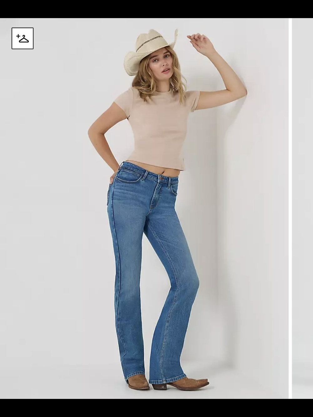 NWT Wrangler High Rise Boot Cut Jeans Size 4 Or 27 Medium Wash Stretch